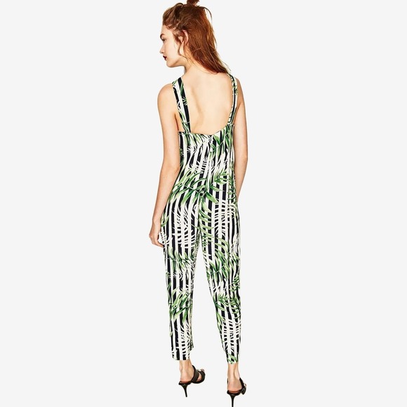 Zara Trafaluc Striped Leaf Print Jumpsuit Size S Tropical Resort Vacation Summer - Picture 4 of 4